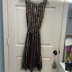 Sahara size 8 brown and cream With brown liner Dress